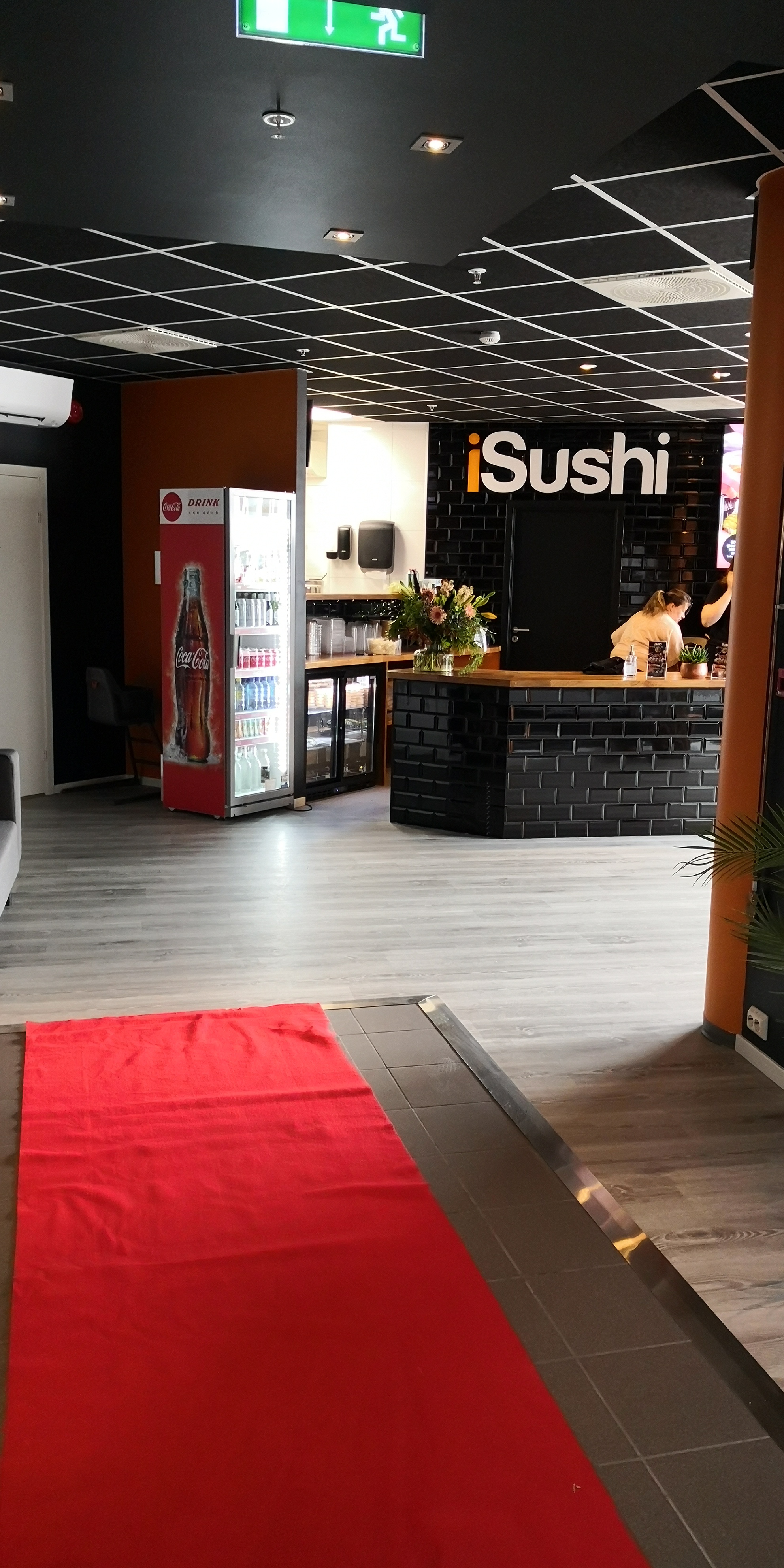 20210609_090032185_iOS