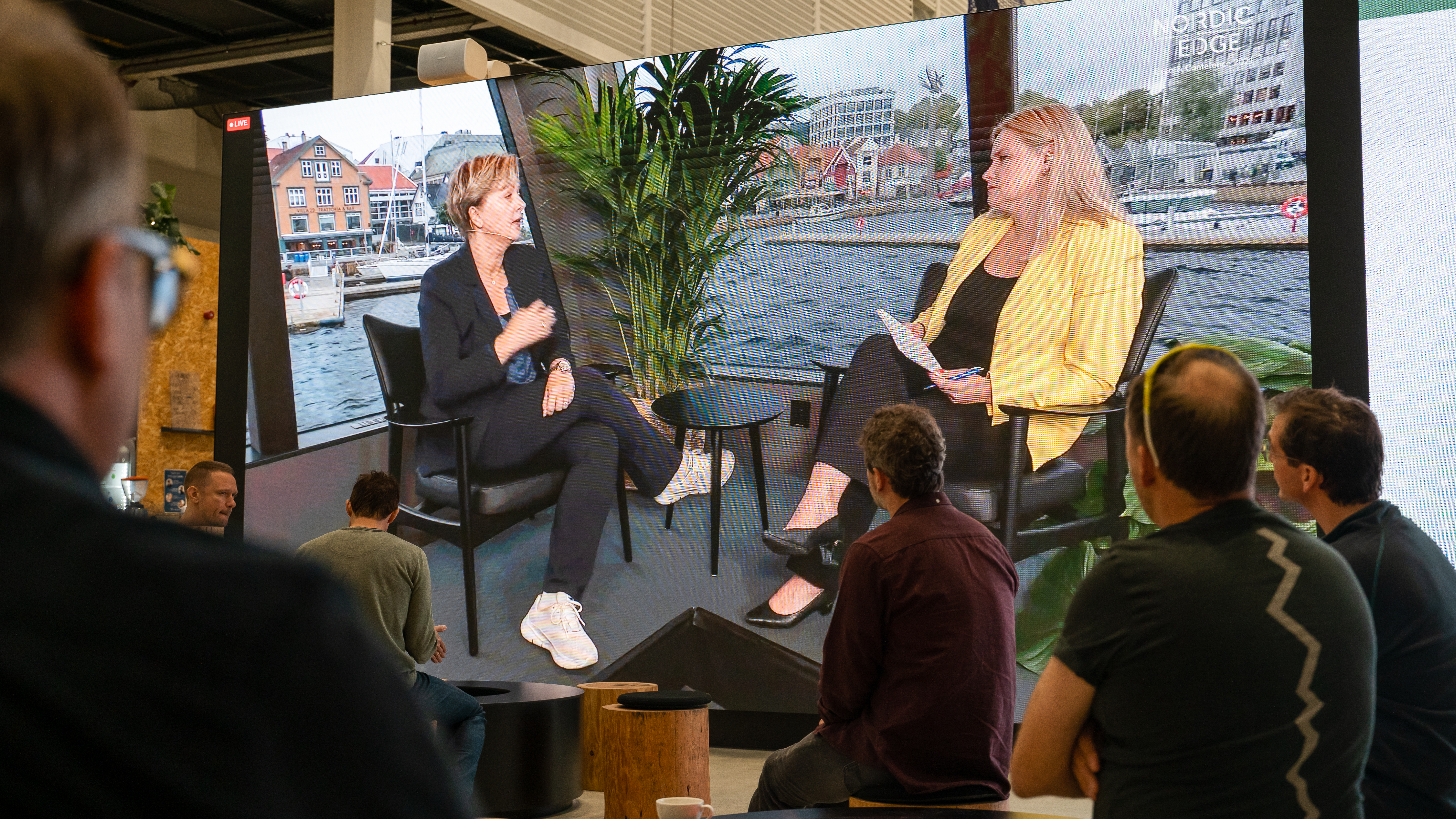 Air%20by%20Bolder%20(3%20of%204)