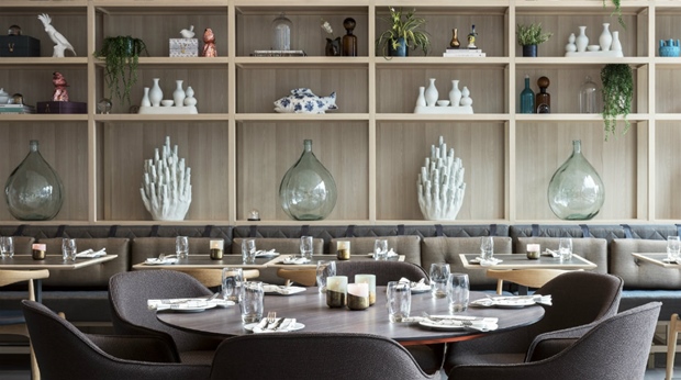 restaurant-brasseriex-interior2-quality-hotel-pond